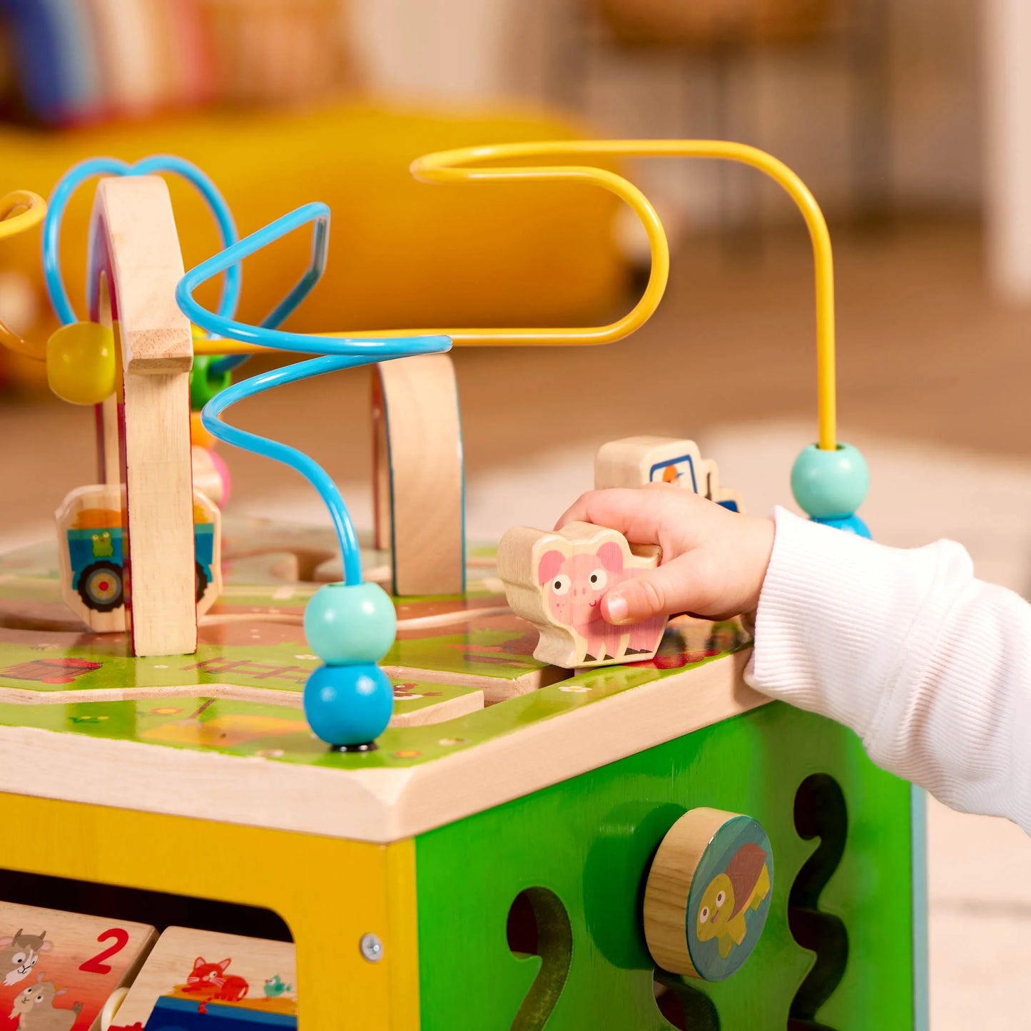 Wooden Barnyard Activity Cube – 5-in-1 Toy with Bead Maze for Babies & Toddlers