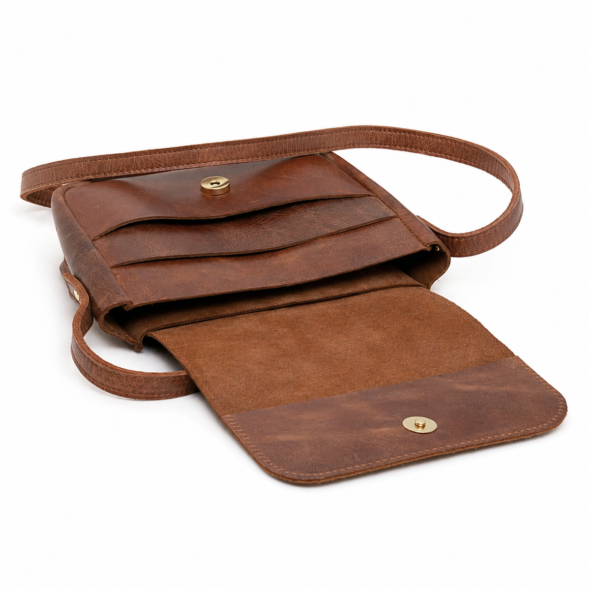 Monteria handcrafted tan brown leather crossbody bag with flap and adjustable strap front view - Yubello