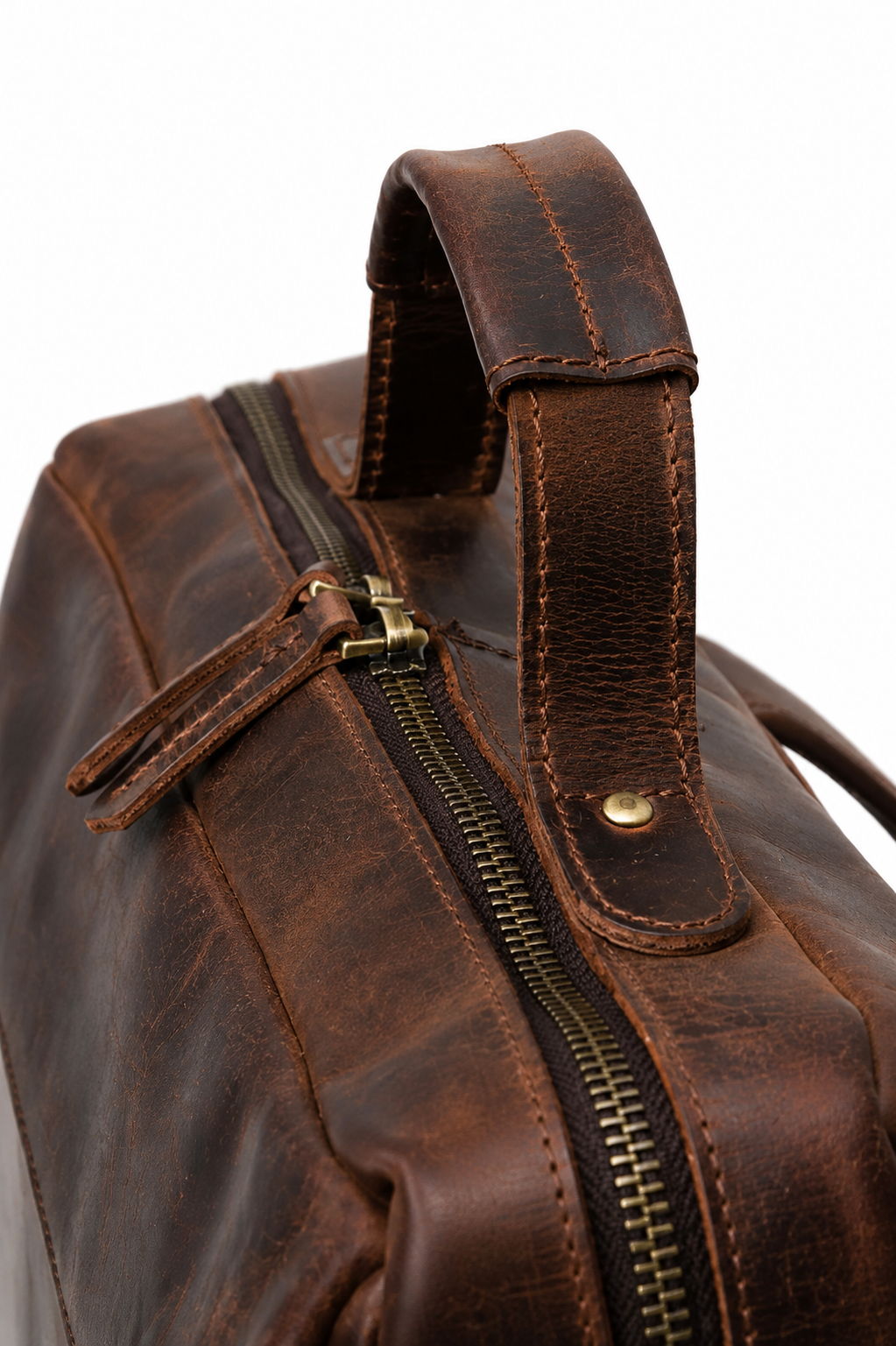 Altair handcrafted brown leather convertible backpack briefcase on model street style - Yubello